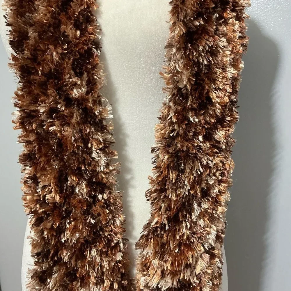 N/A luxurious faux